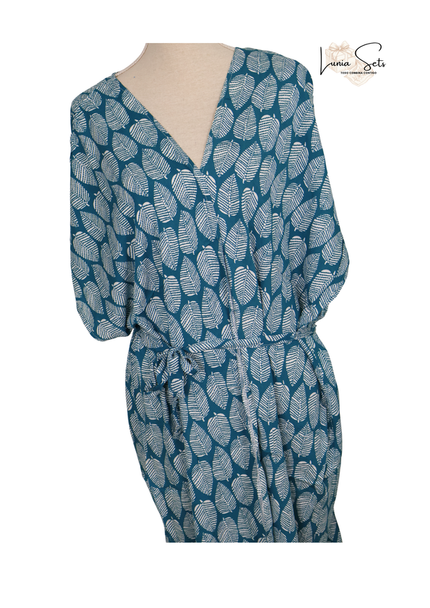 Brisa Teal – Vestido Largo con Hojas